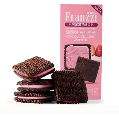 Franzzi Dark Cocoa Cookies (Strawberry Yogurt Flavor) - 85 grams